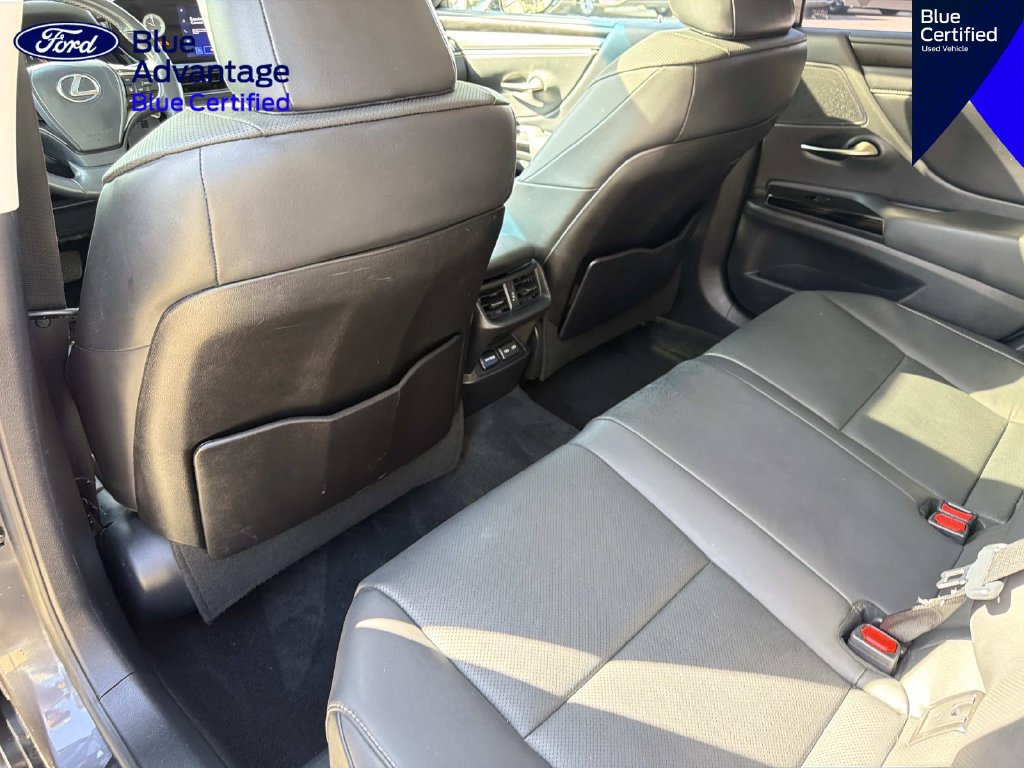 Used 2023 Lexus ES 300h w/ Premium Package FWD image 12