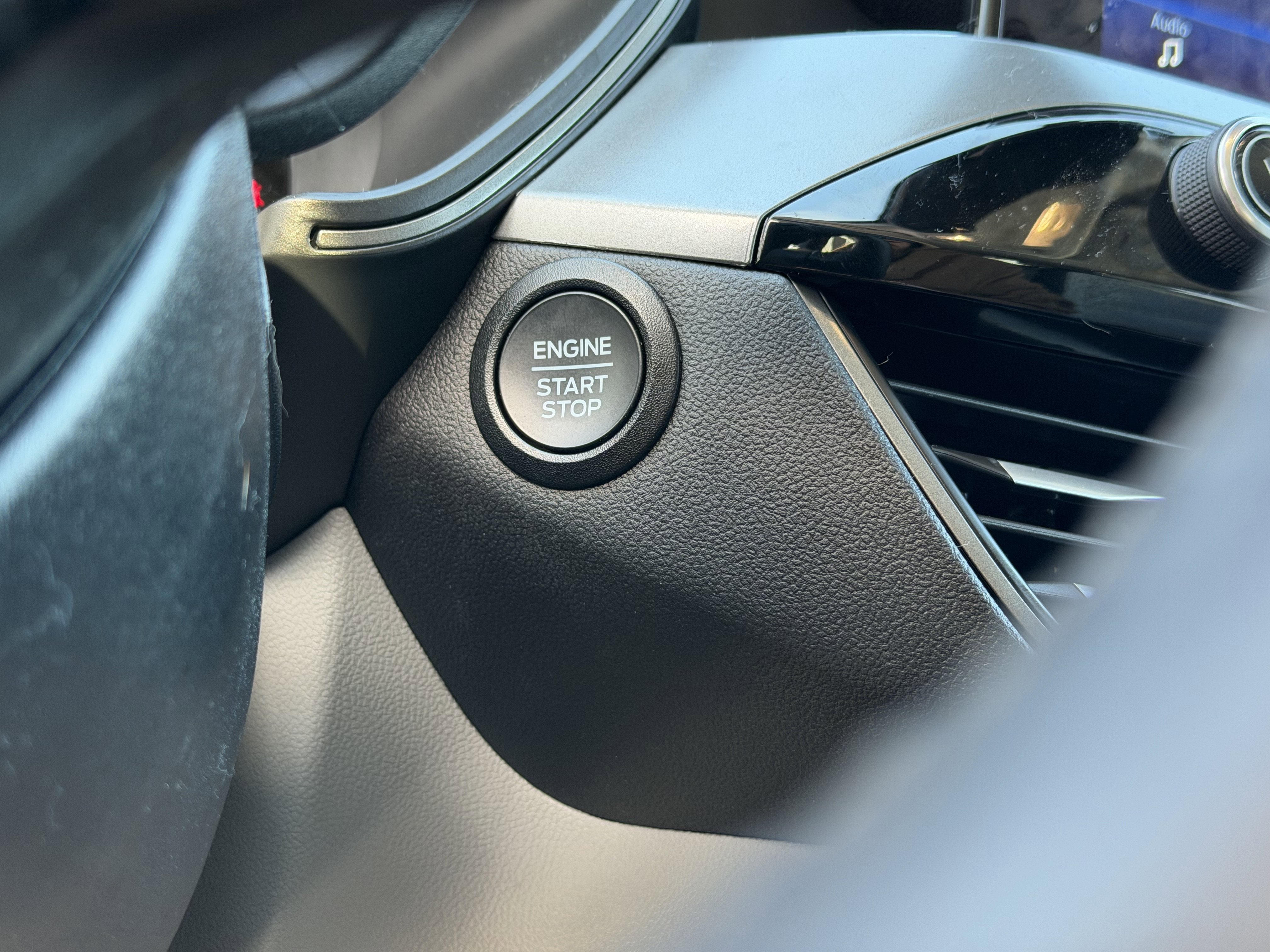 Certified 2025 Ford Escape Active w/ Cold Weather Package image 22