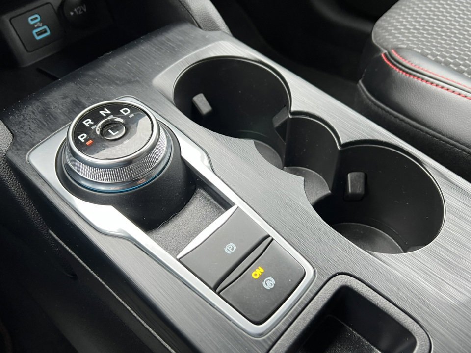 Certified 2023 Ford Escape ST-Line w/ Tech Pack #1 image 31