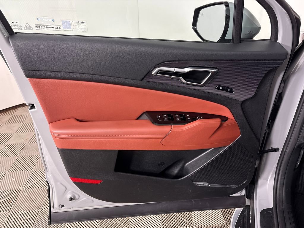 Used 2023 Kia Sportage SX image 23