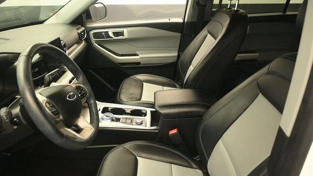 Certified 2024 Ford Explorer XLT w/ Equipment Group 202A AWD/4WD image 15