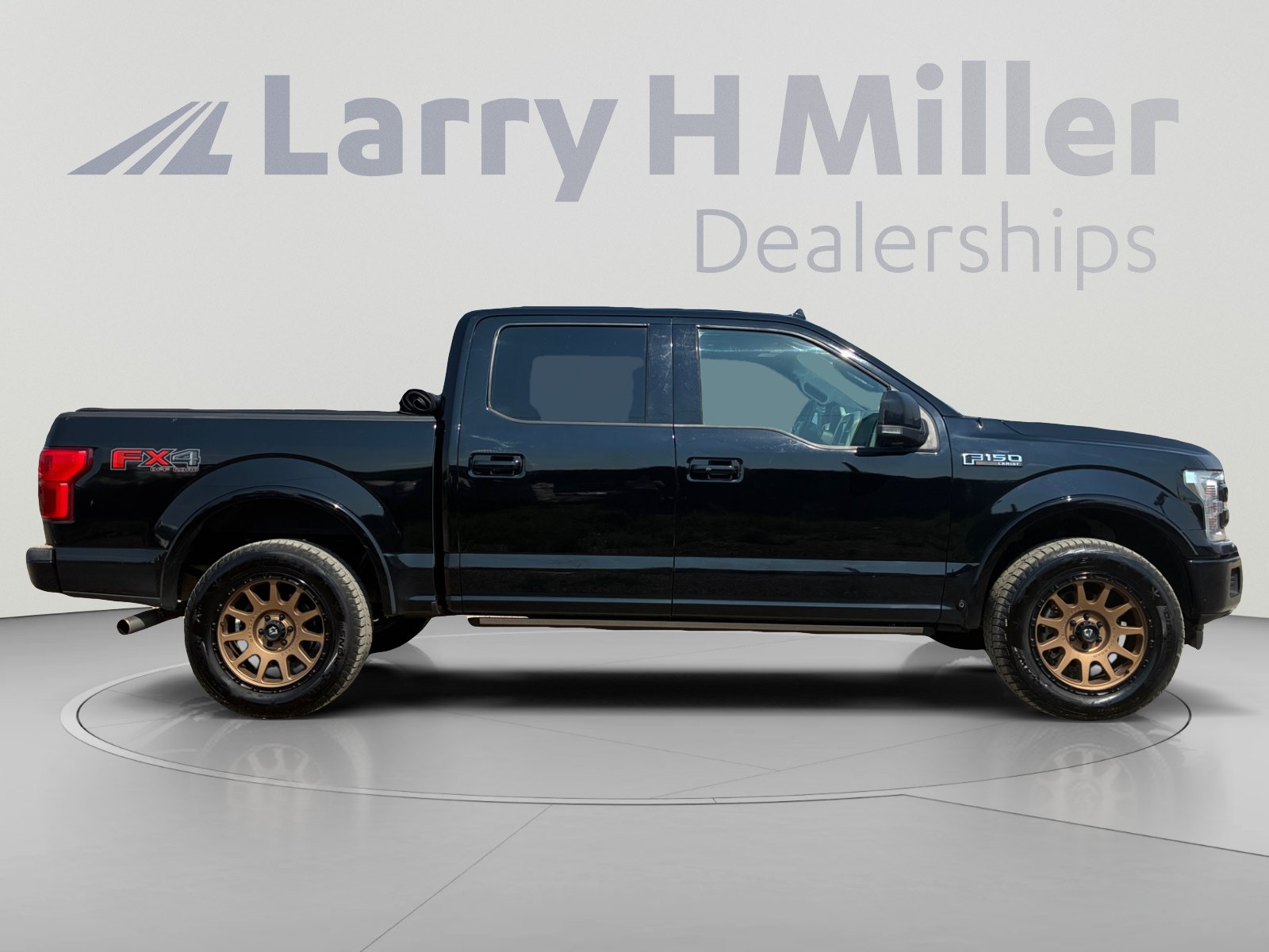 Certified 2018 Ford F150 Lariat w/ Equipment Group 502A Luxury AWD/4WD image 6