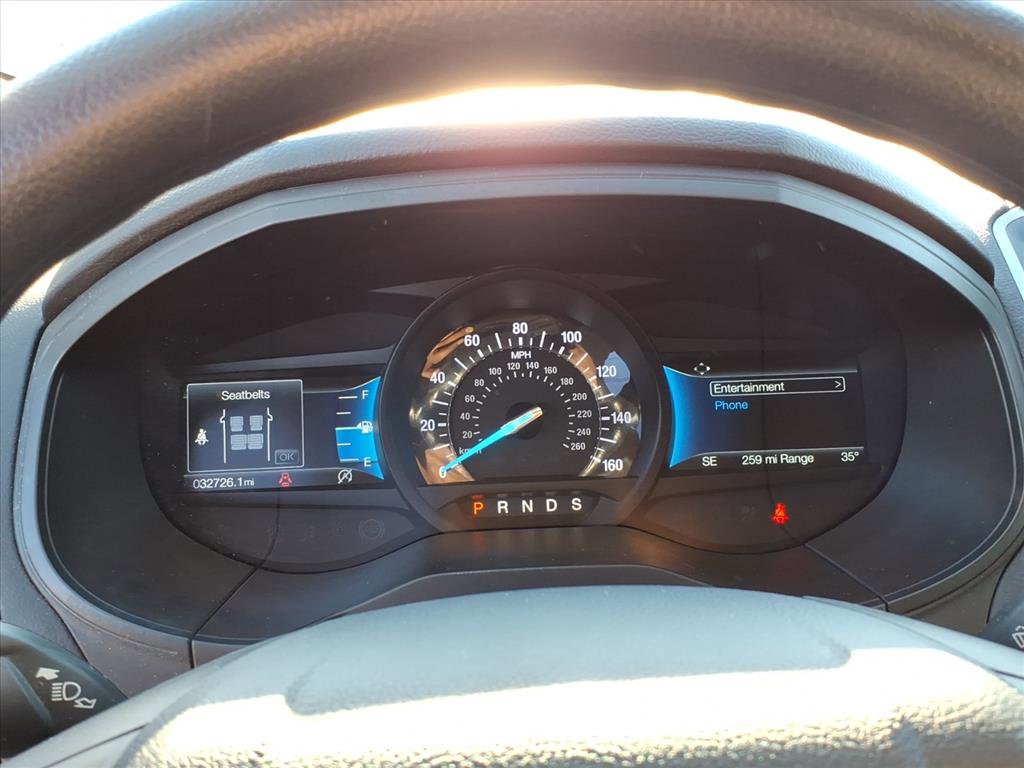 Certified 2022 Ford Edge SE w/ Black Appearance Package image 16