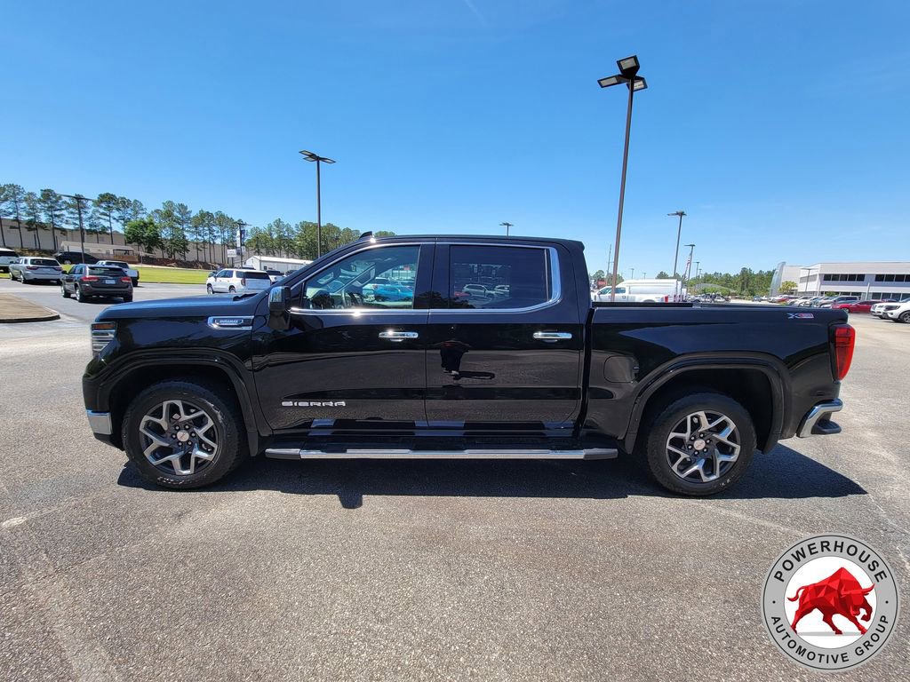 Used 2024 GMC Sierra 1500 SLT w/ SLT Premium Plus Package AWD/4WD image 3