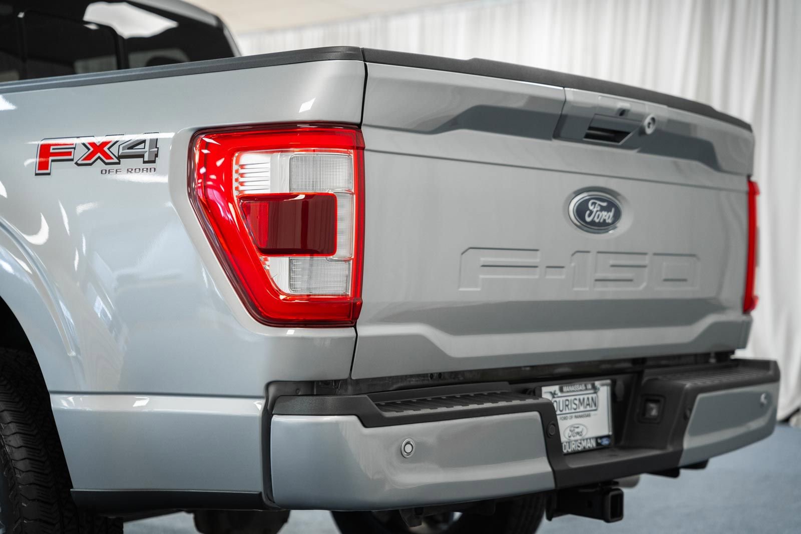 Certified 2023 Ford F150 Lariat w/ Equipment Group 502A High image 6