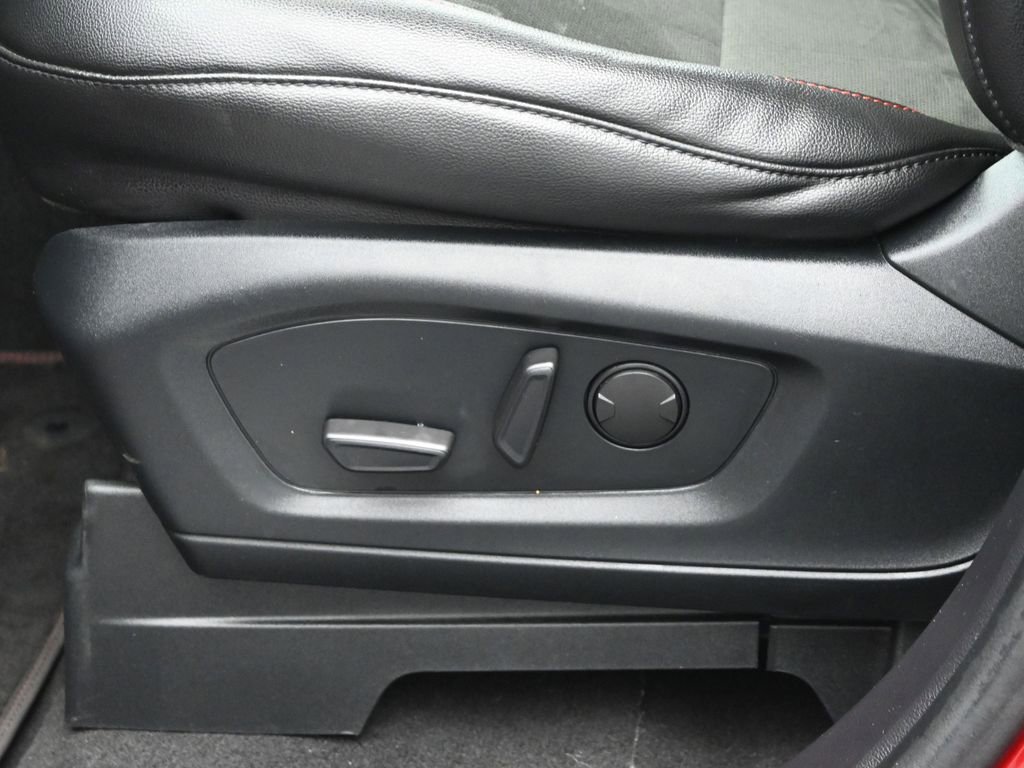 Certified 2022 Ford Explorer ST-Line w/ Class IV Trailer Tow Package image 10