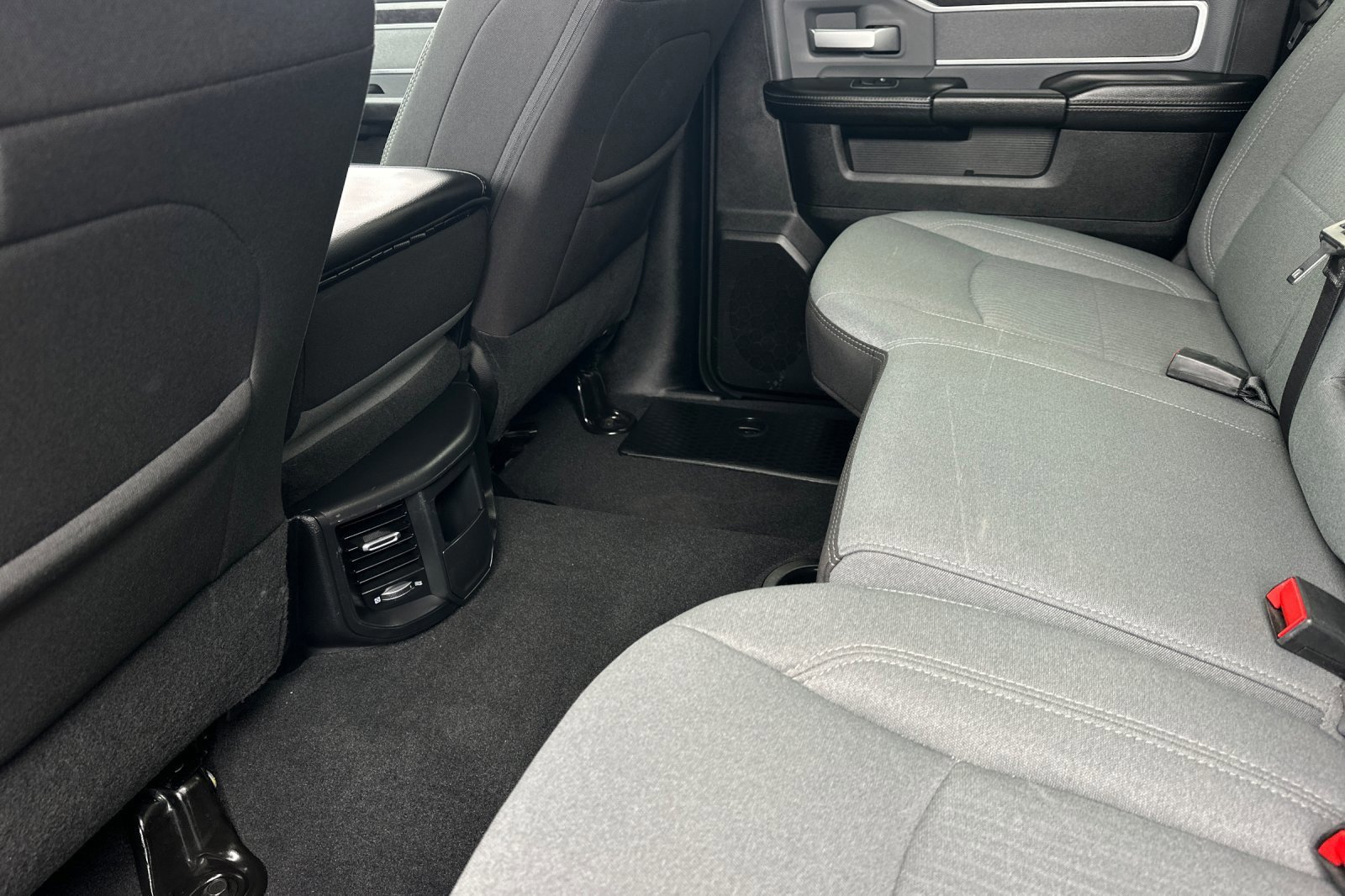 Used 2023 RAM 2500 Big Horn w/ Level 1 Equipment Group image 12