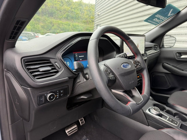 Certified 2023 Ford Escape ST-Line Select w/ Tech Pack #2 AWD/4WD image 17
