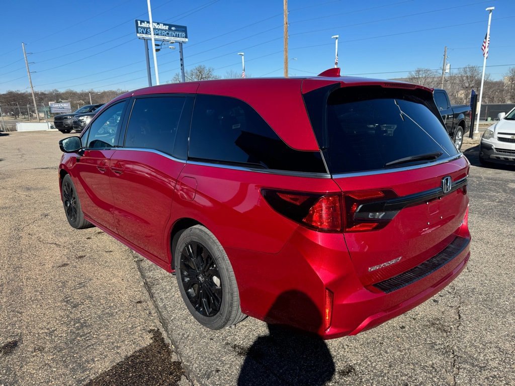Used 2025 Honda Odyssey Sport-L image 2