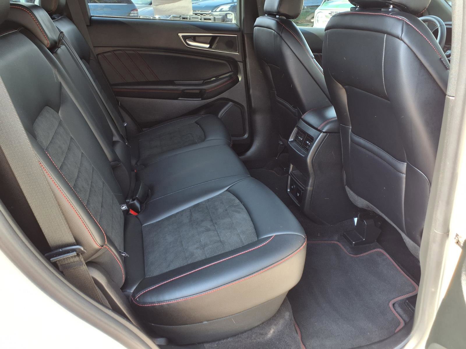 Certified 2022 Ford Edge ST-Line w/ Cargo Accessory Package image 13