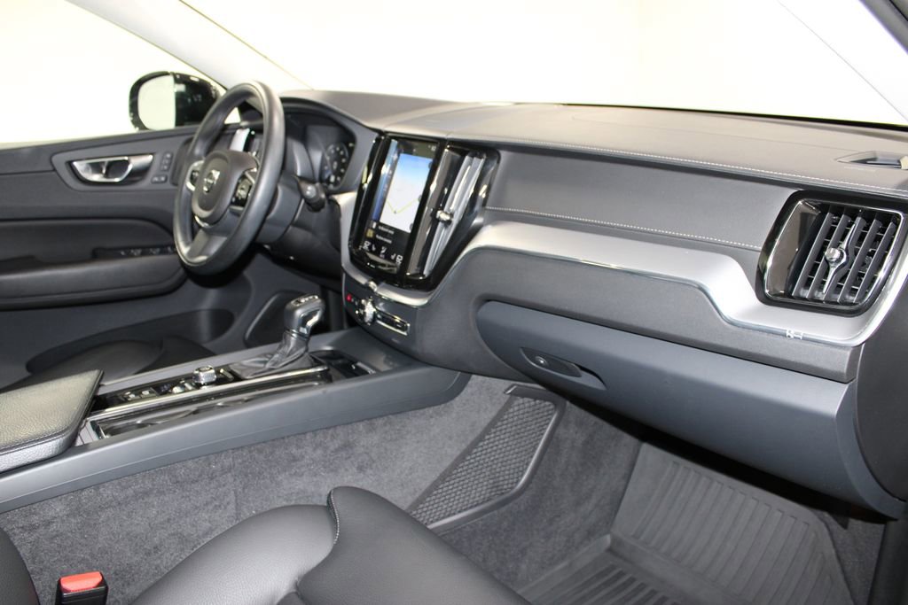 Used 2019 Volvo XC60 T5 Inscription w/ Protection Package Premier FWD image 29