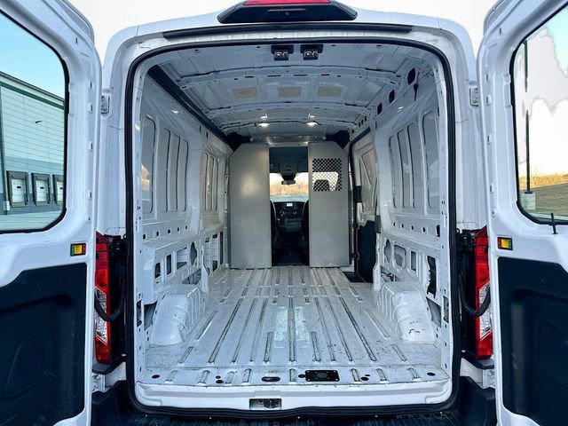 Certified 2022 Ford Transit 350 Medium Roof image 10