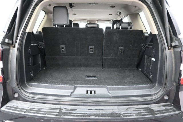 Certified 2024 Ford Expedition XLT RWD image 30
