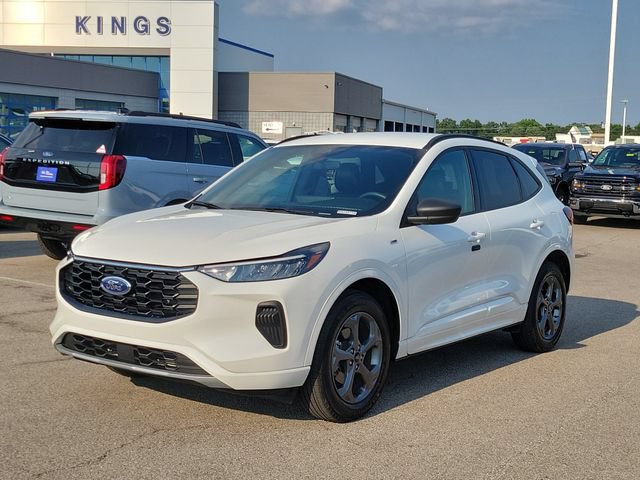 Certified 2024 Ford Escape ST-Line w/ Tech Pack #1 AWD/4WD image 25
