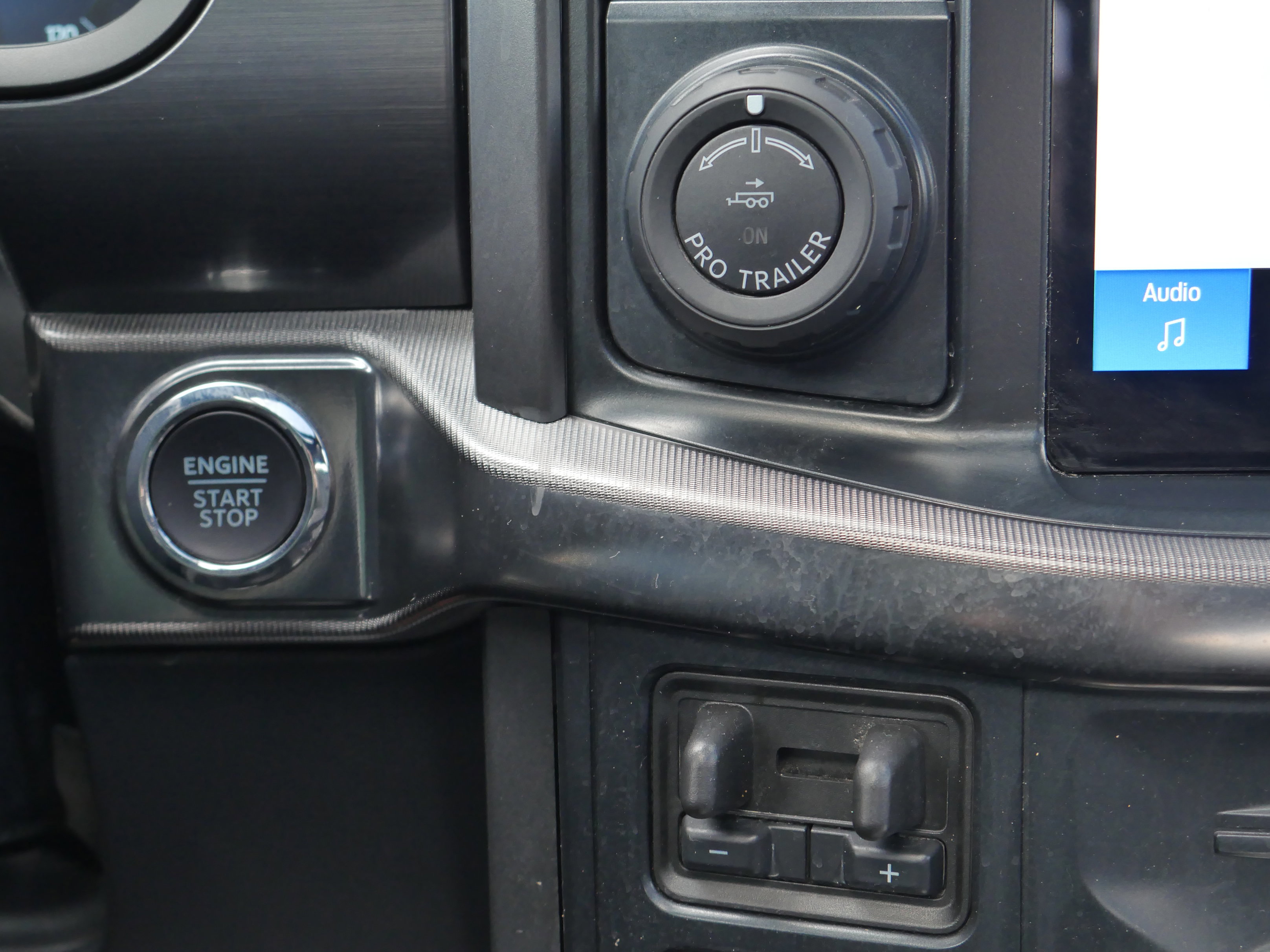 Certified 2024 Ford F150 Lariat w/ Tow/Haul Package image 15