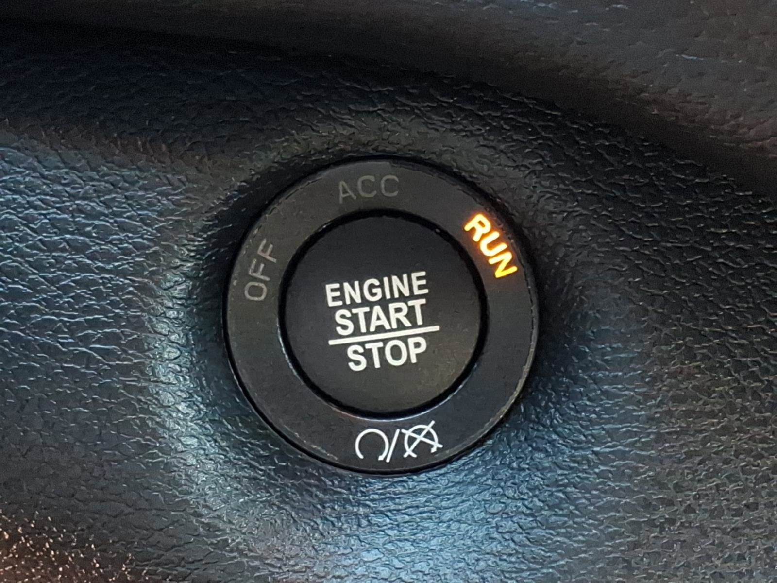 Used 2020 Jeep Cherokee Trailhawk w/ Comfort/Convenience Group image 24