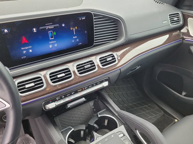 Used 2025 Mercedes-Benz GLS 450 4MATIC image 28