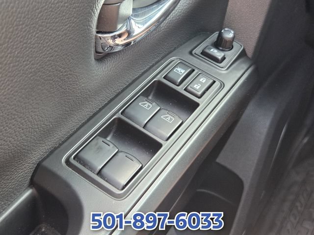 Used 2024 Nissan Titan PRO-4X w/ Pro-4x Convenience Package AWD/4WD image 28
