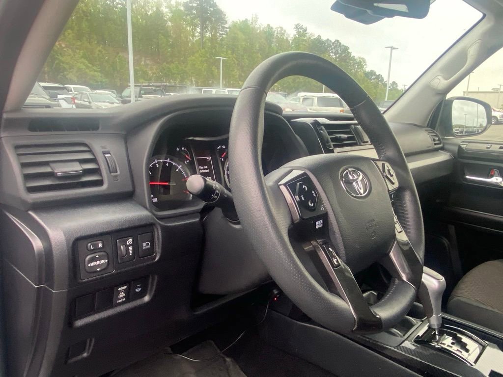 Used 2024 Toyota 4Runner TRD Off-Road image 9