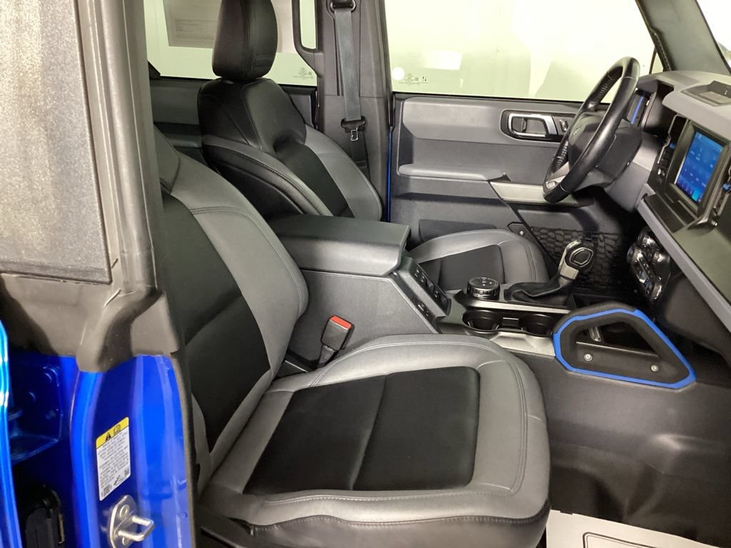 Certified 2023 Ford Bronco Black Diamond AWD/4WD image 36