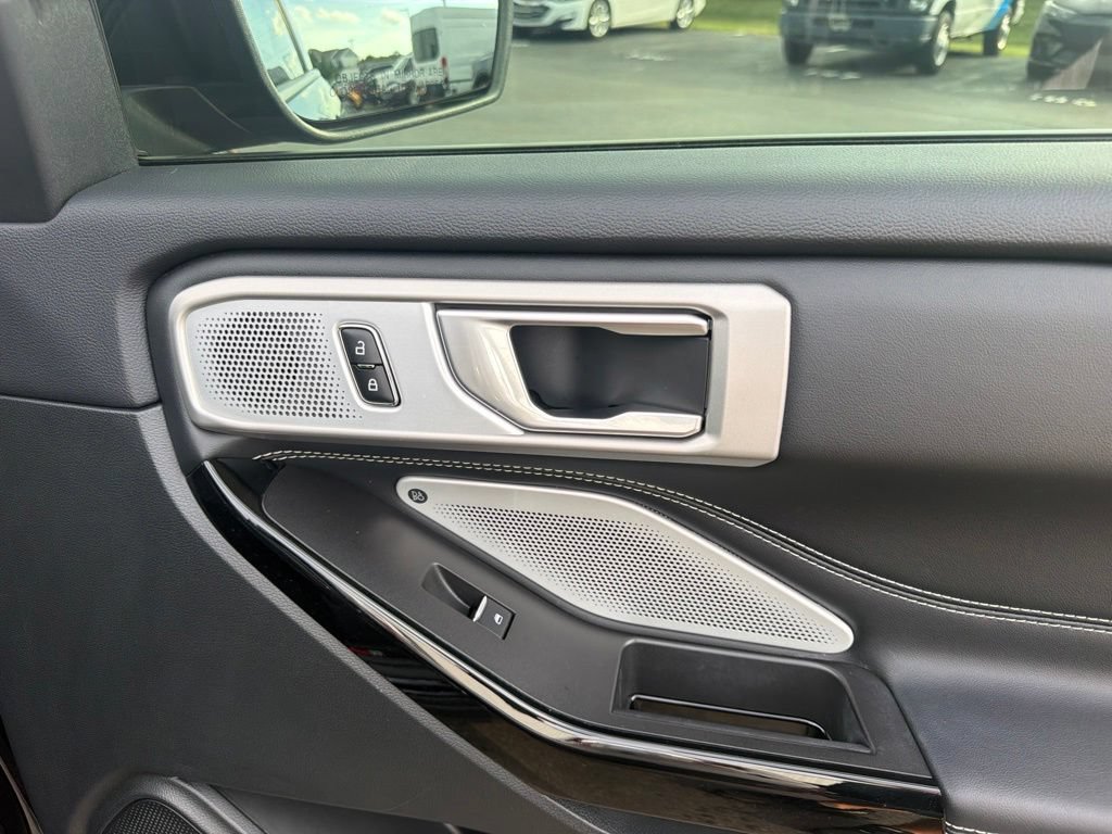 Certified 2023 Ford Explorer ST w/ Equipment Group 401A AWD/4WD image 43