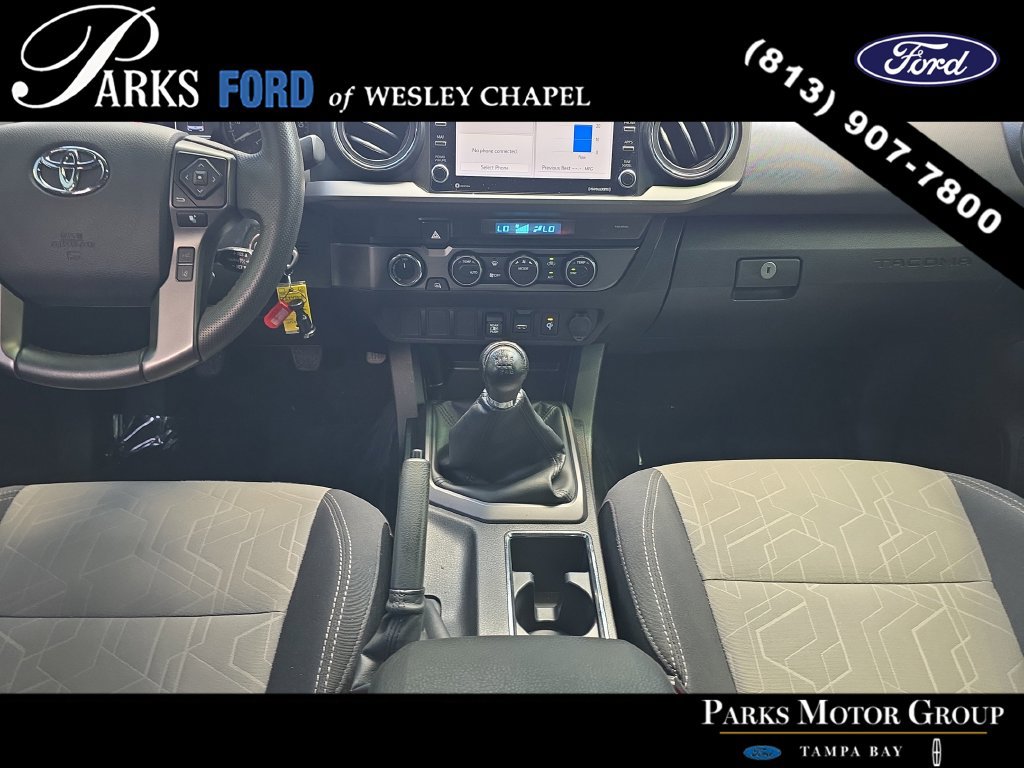 Used 2022 Toyota Tacoma TRD Off-Road AWD/4WD image 13