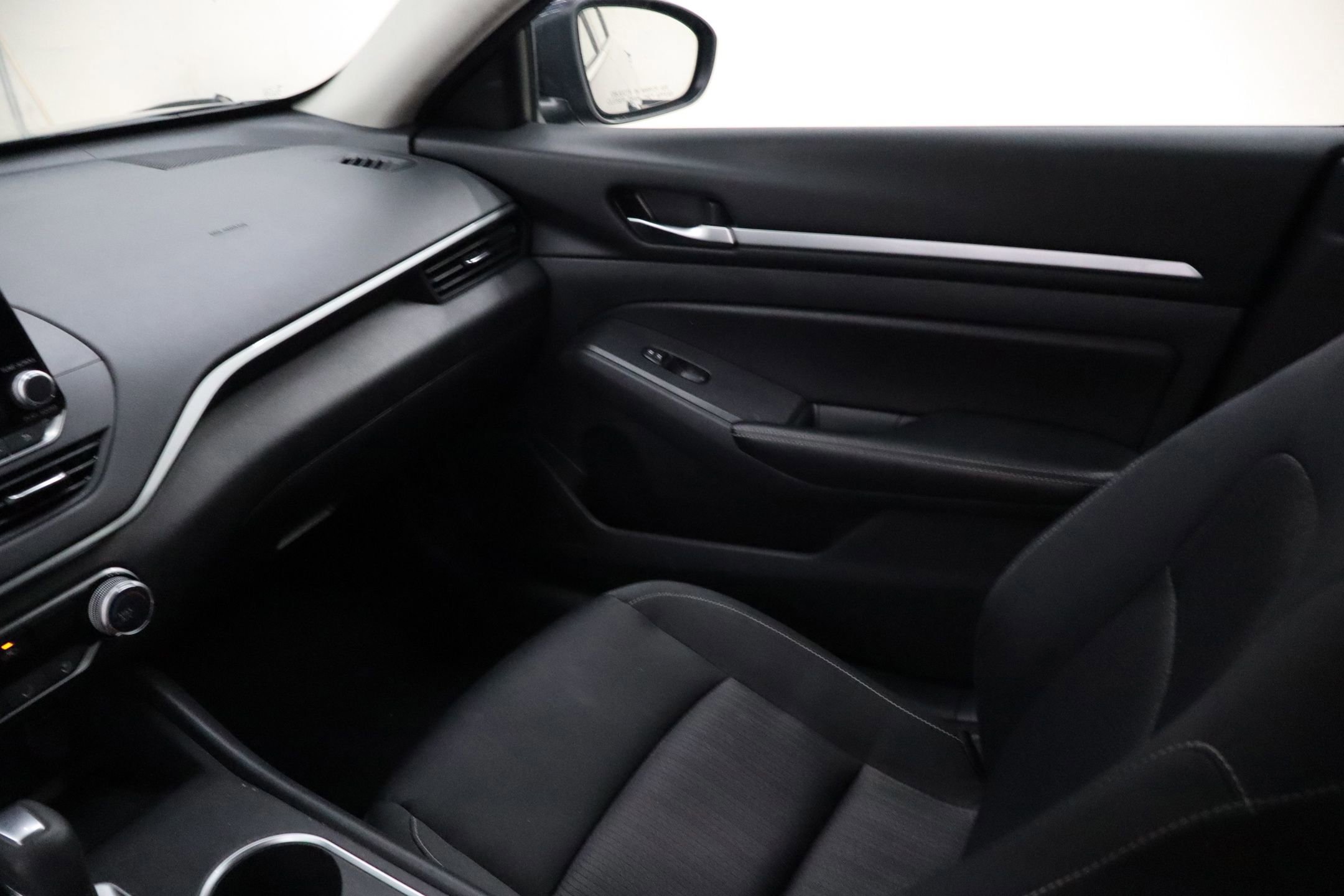 Used 2022 Nissan Altima 2.5 SV image 35