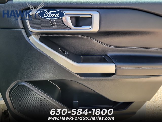 Certified 2023 Ford Explorer XLT w/ Equipment Group 202A AWD/4WD image 24