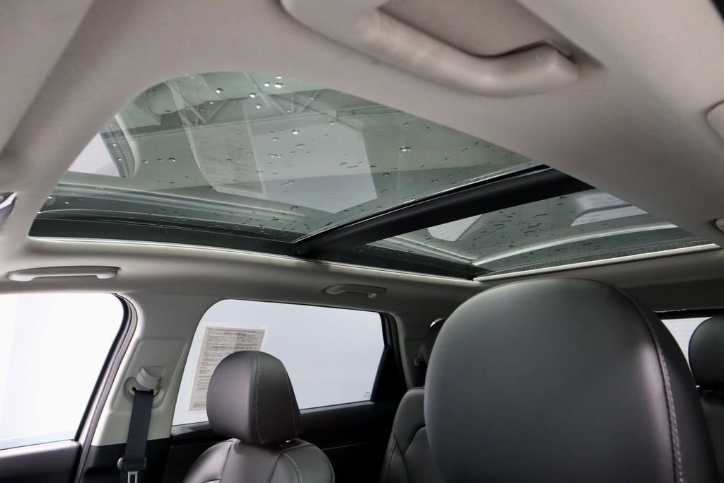 Used 2023 Kia Sorento S w/ Panoramic Sunroof Package image 28