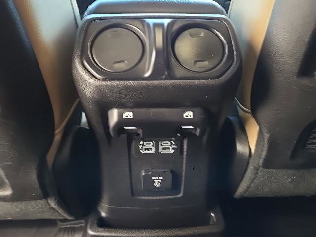 Used 2019 Jeep Wrangler Unlimited Rubicon image 36