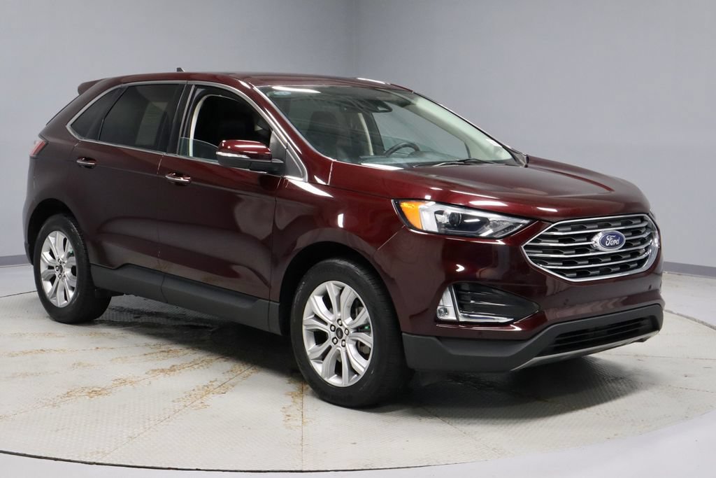 Certified 2024 Ford Edge Titanium AWD/4WD image 1