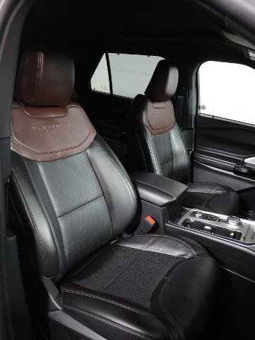 Certified 2023 Ford Explorer Platinum w/ Technology Package AWD/4WD image 9