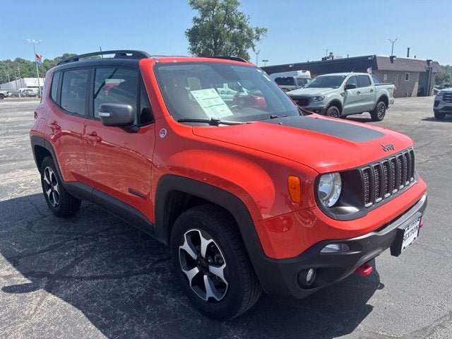 Used 2020 Jeep Renegade Trailhawk w/ Cold Weather Group AWD/4WD image 5