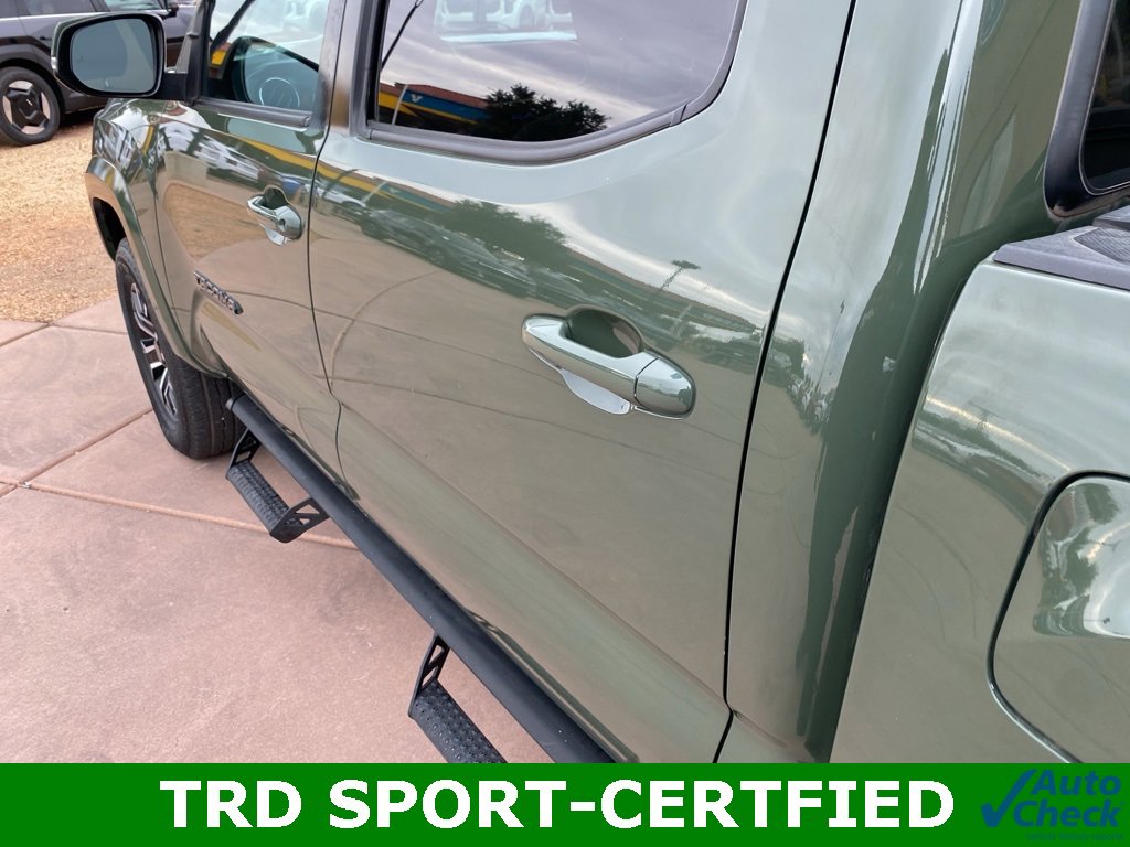 Used 2021 Toyota Tacoma TRD Sport w/ Technology Package image 15