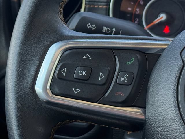 Used 2023 Jeep Gladiator Overland AWD/4WD image 12