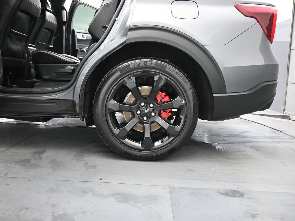 Certified 2022 Ford Explorer ST w/ Equipment Group 401A image 23