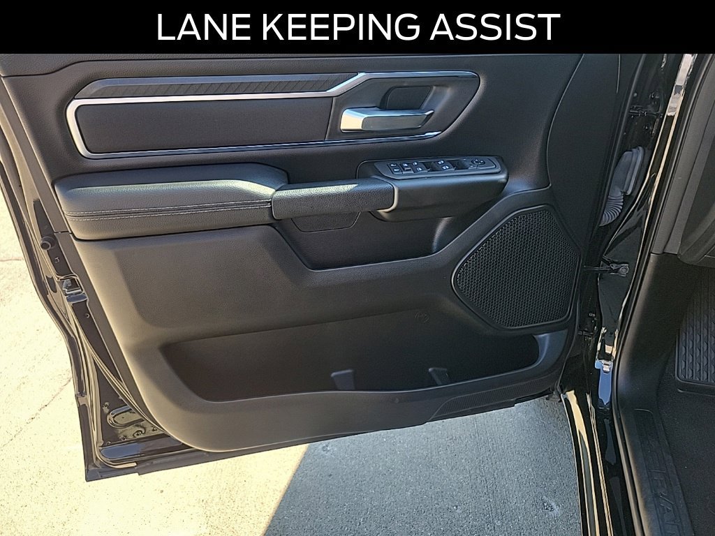 Used 2025 RAM 1500 Big Horn AWD/4WD image 22