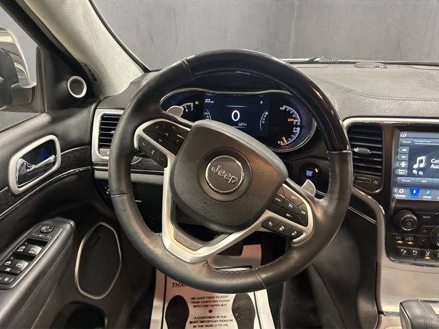 Used 2018 Jeep Grand Cherokee Summit AWD/4WD image 14