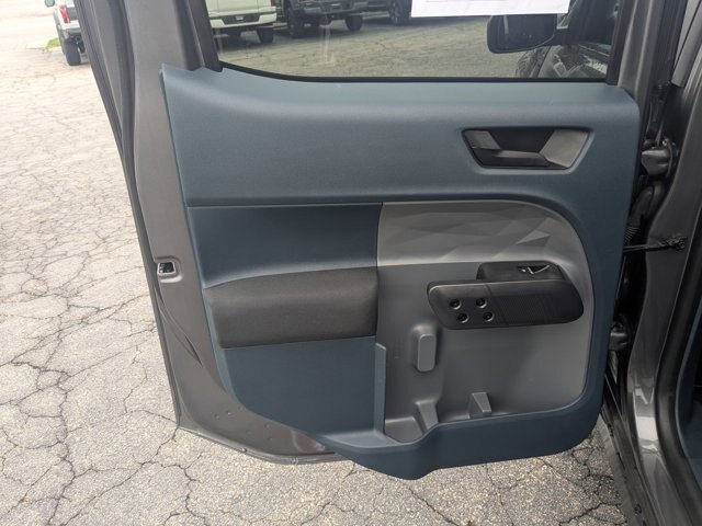 Certified 2023 Ford Maverick XL FWD image 25