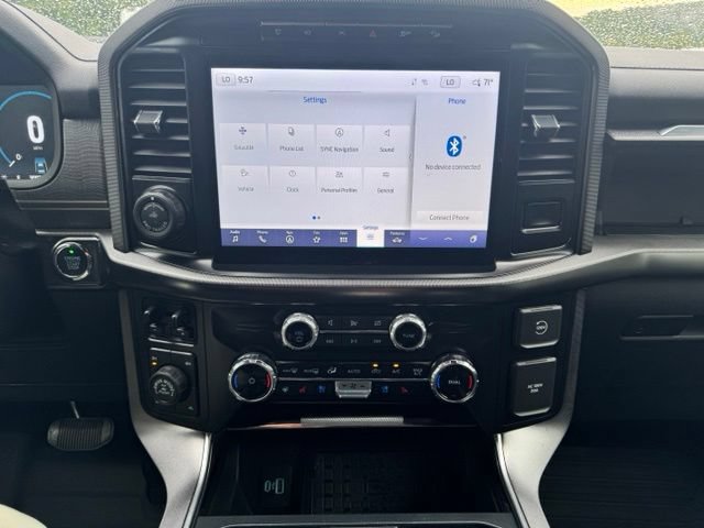 Certified 2023 Ford F150 Platinum w/ Equipment Group 701A High AWD/4WD image 28