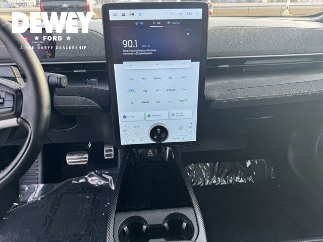 Certified 2025 Ford Mustang Mach-E GT image 18