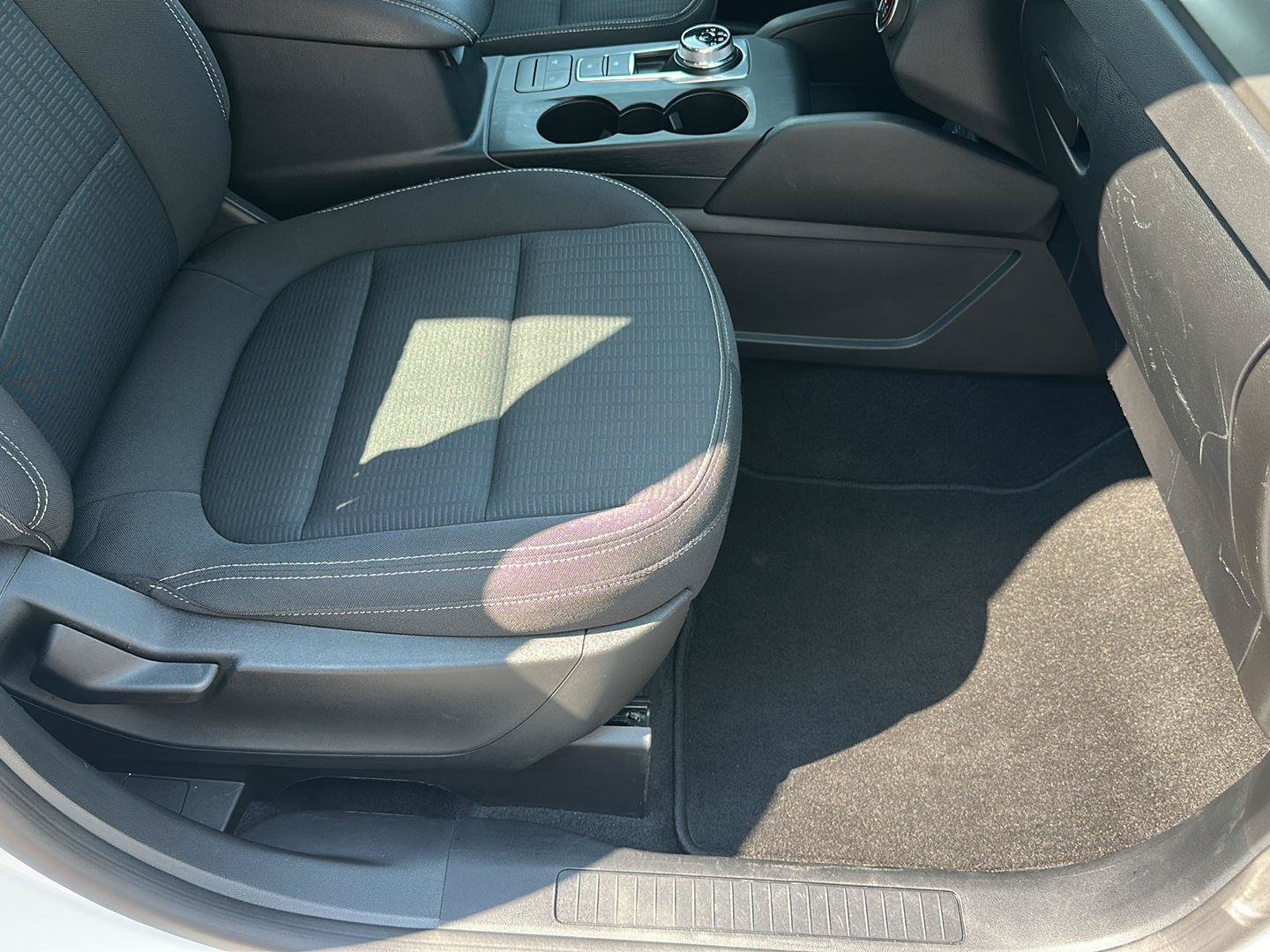 Certified 2023 Ford Escape FWD image 30