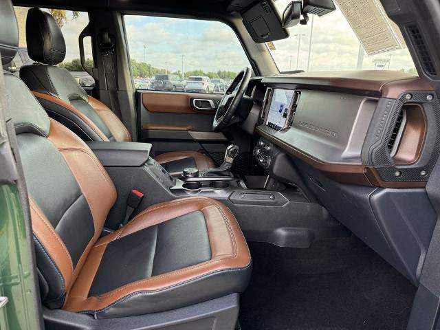 Certified 2023 Ford Bronco Outer Banks w/ Sasquatch Package AWD/4WD image 18