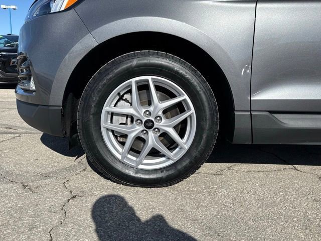 Certified 2024 Ford Edge SEL w/ Convenience Package image 35