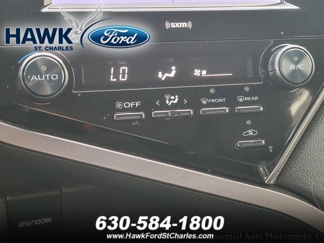 Used 2020 Toyota Camry SE image 14