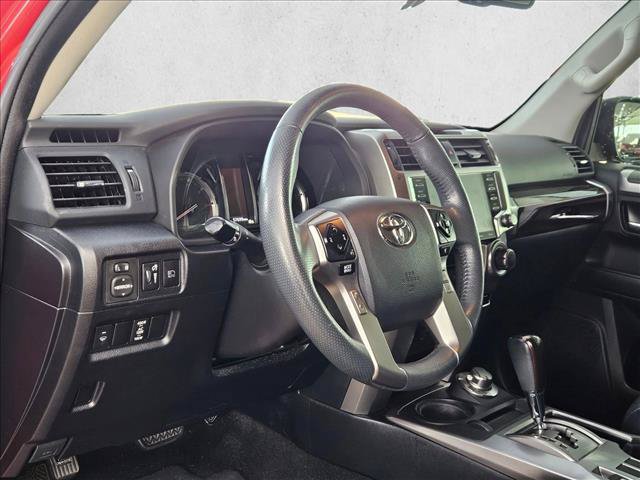 Used 2021 Toyota 4Runner Limited AWD/4WD image 7