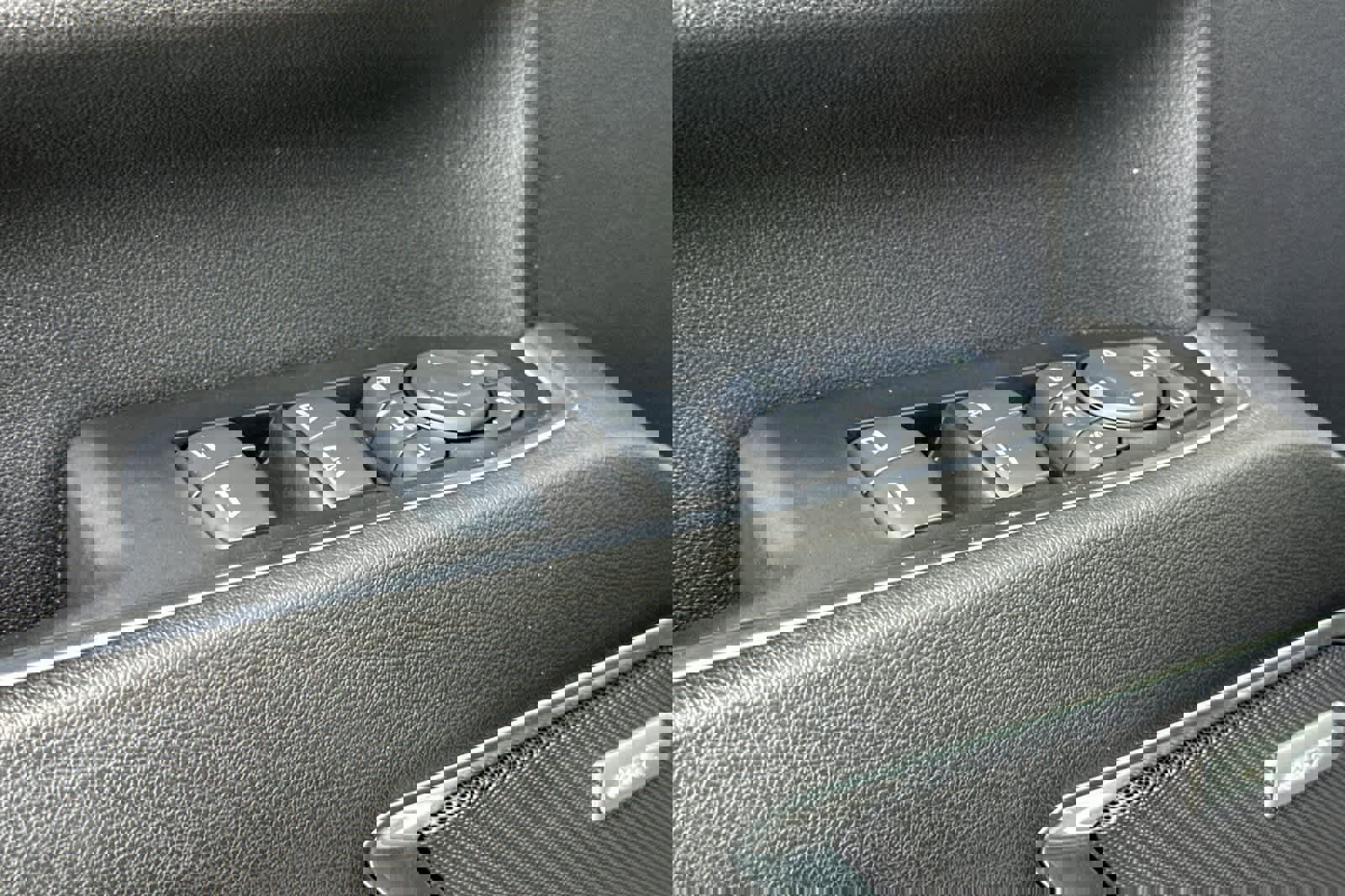 Used 2025 Chevrolet Silverado 3500 LTZ w/ LTZ Premium Package image 13