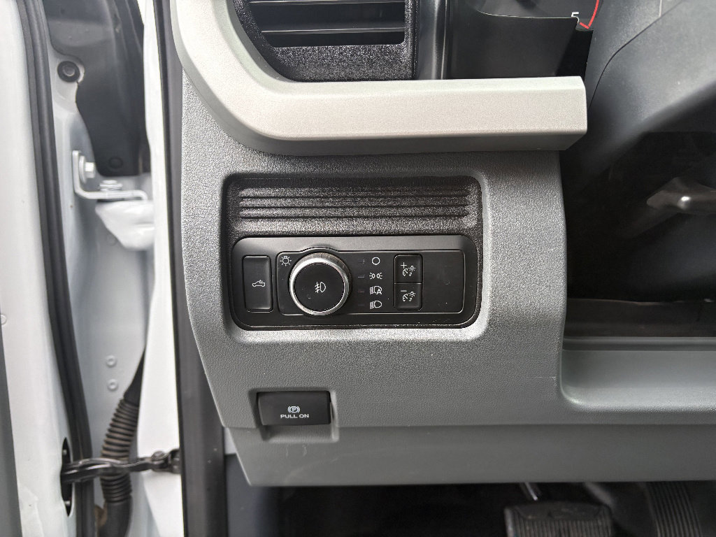 Certified 2024 Ford F350 XLT AWD/4WD image 29