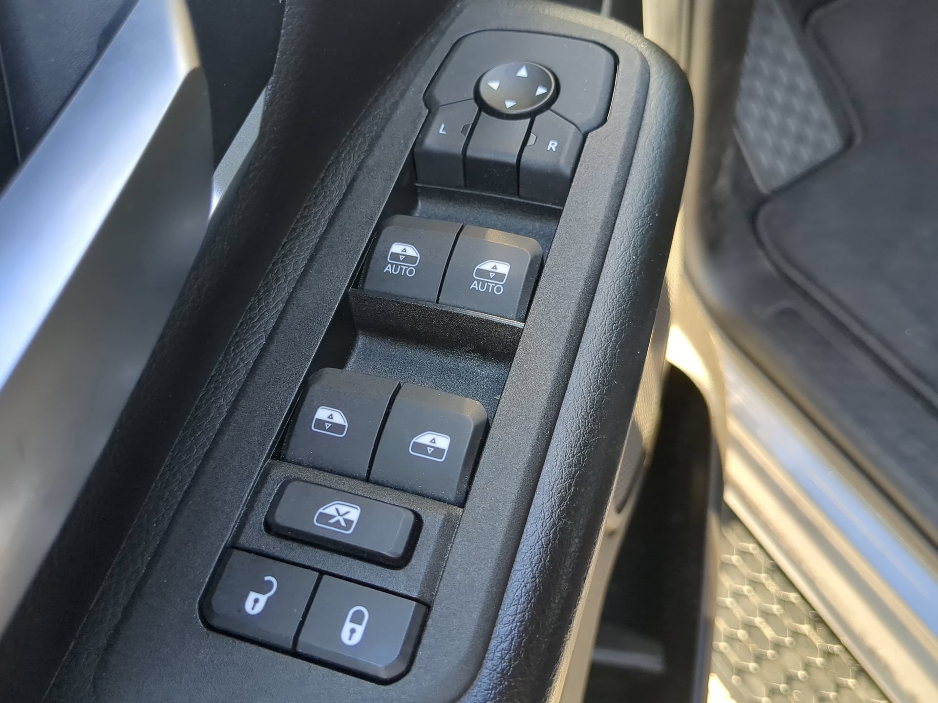 Used 2025 RAM 1500 Big Horn RWD image 55