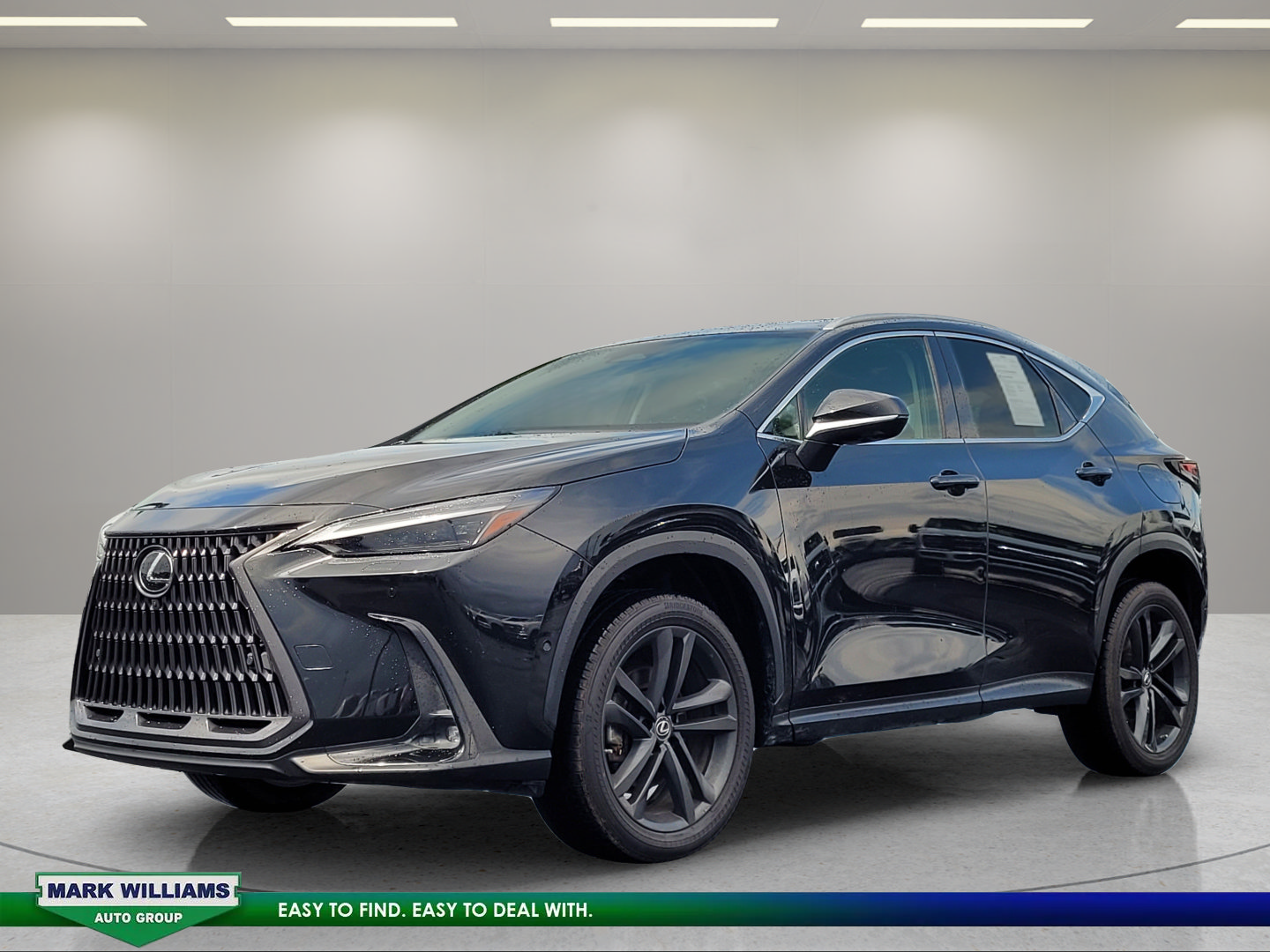 Used 2022 Lexus NX 450h+ AWD w/ Vision Package image 8